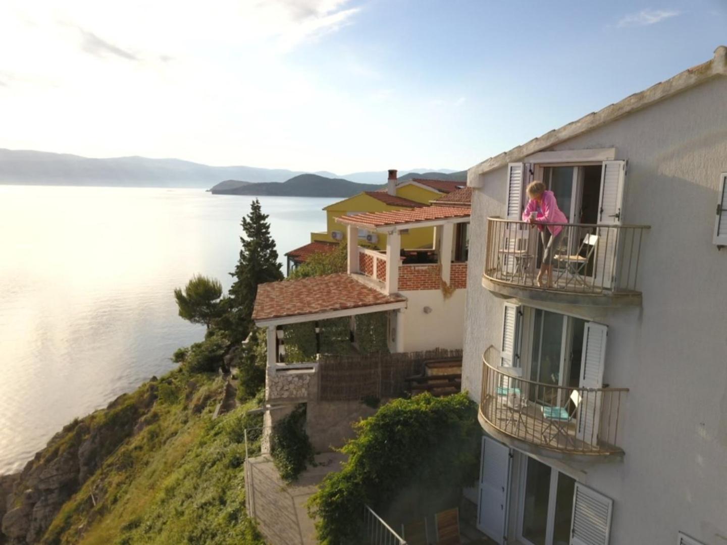 Vila Verbana Apartments Vrbnik Zewnętrze zdjęcie